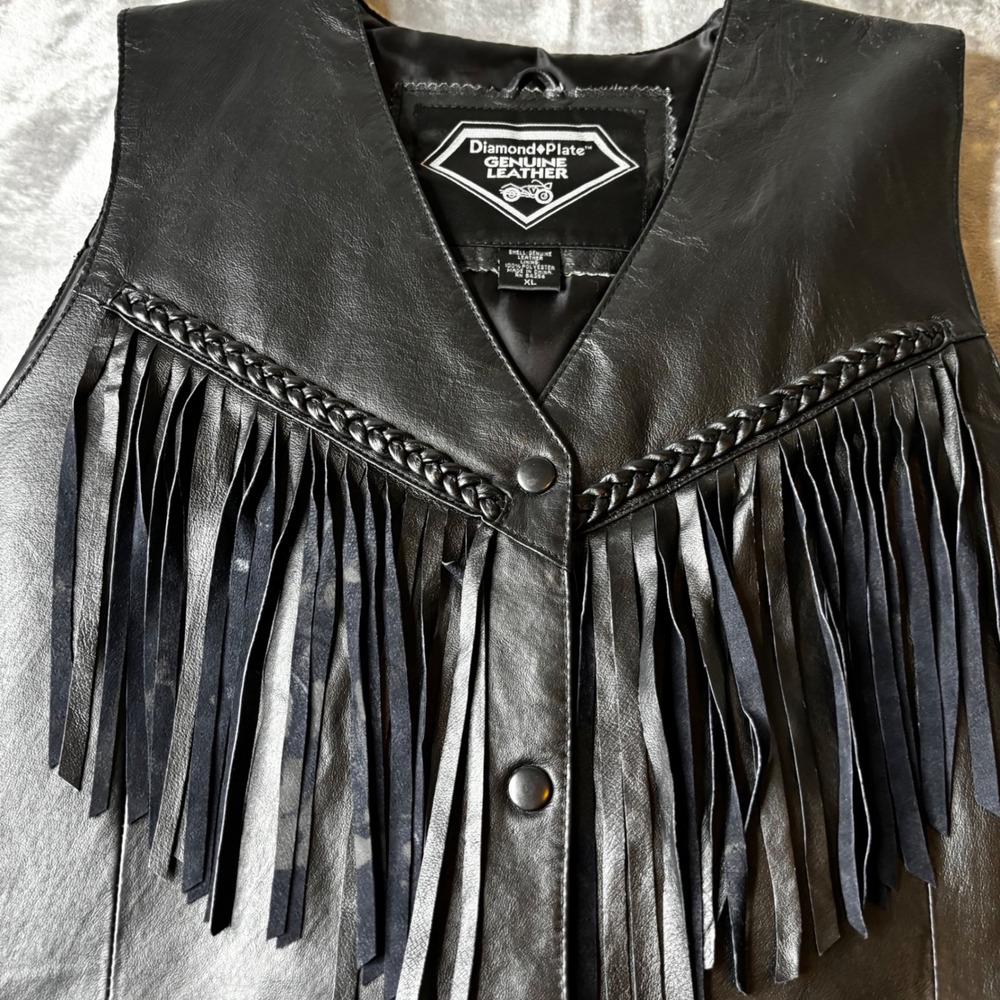 Diamond Plate Leather Fringe Vest Biker Western Festival Lacing XL Concho - Picture 6 of 12